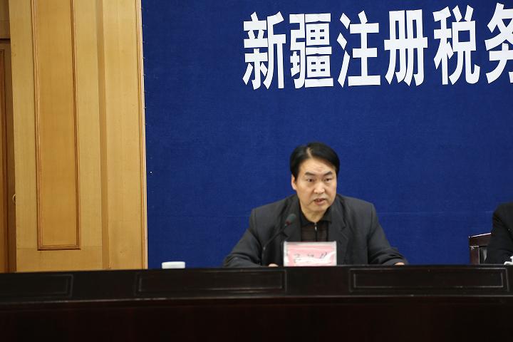 新稅協副會長呂漢俠議